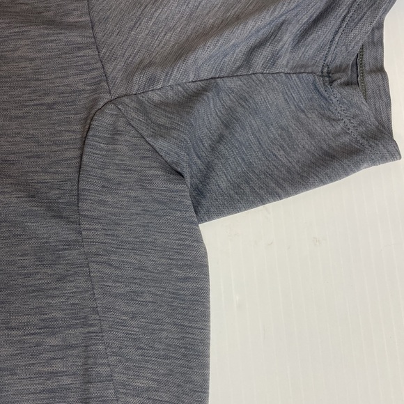 XCEL surfing Tshirt blocks 94% of UVA/UVB - Picture 6 of 6